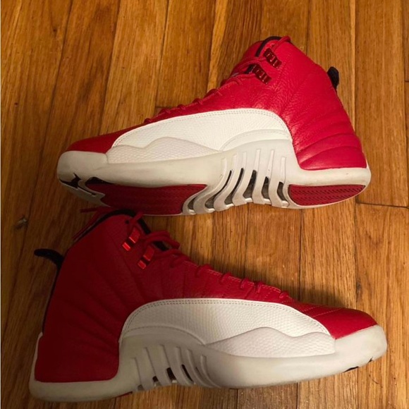 Jordan 12 Retro Gym Red (Alternate) 2016 Size 9.5 $250 or best offer - Picture 6 of 8